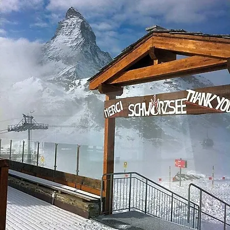 Schwarzsee فندق زيرمات